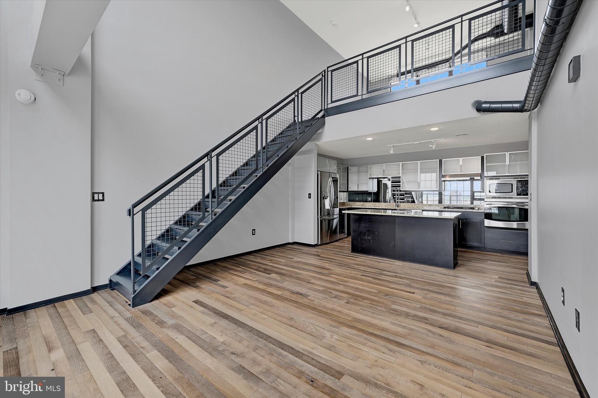 1200 Steuart Street, Unit 1913 Baltimore, MD 21230 - Photo 16 of 94 Gourmet Kitchen and Lofted views.