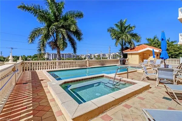 $10,000 | 451 Bayfront Place, Unit 5505, Naples, FL 34102