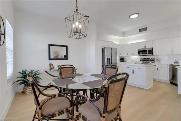 $10,000 | 451 Bayfront Place, Unit 5505, Naples, FL 34102