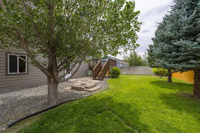 $399,900 | 795 Reshaw Circle, Evansville, WY 82636