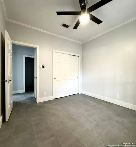 $575,000 | 410 Shadowbluff Drive, San Antonio, TX 78216