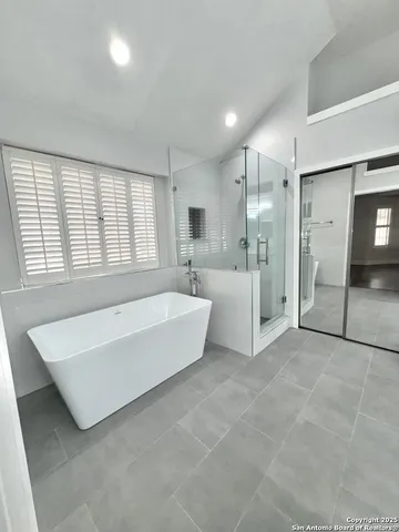 $575,000 | 410 Shadowbluff Drive, San Antonio, TX 78216