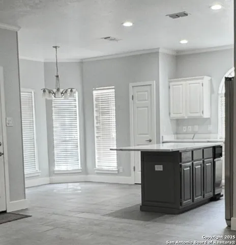 $575,000 | 410 Shadowbluff Drive, San Antonio, TX 78216