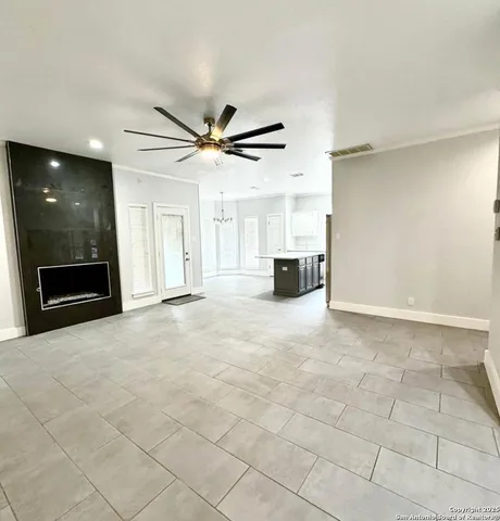 $575,000 | 410 Shadowbluff Drive, San Antonio, TX 78216