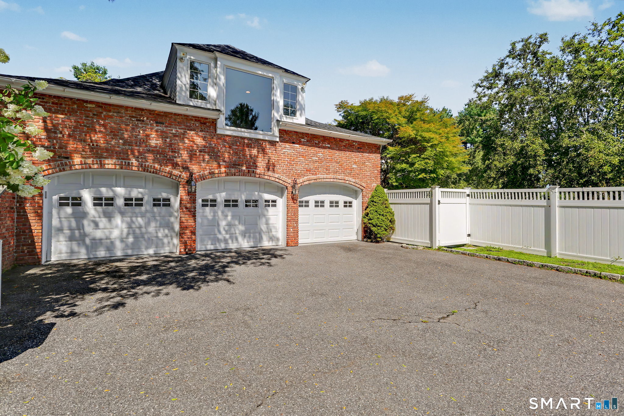 206 Dudley Road Wilton, CT 06897 - Photo 36 of 37 Gallery Image 36
