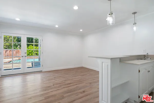 $8,900 | 11555 Duque Drive, Studio City, CA 91604