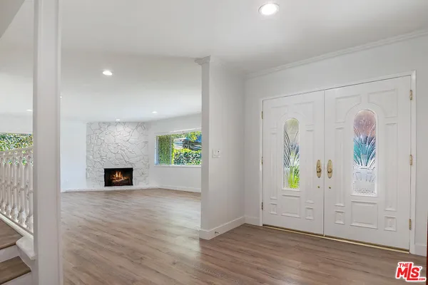 $8,900 | 11555 Duque Drive, Studio City, CA 91604