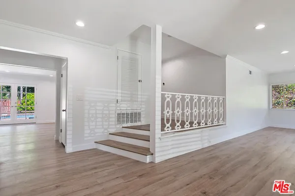 $8,900 | 11555 Duque Drive, Studio City, CA 91604