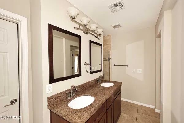 $2,900 | 2314 East Montecito Avenue, Phoenix, AZ 85016