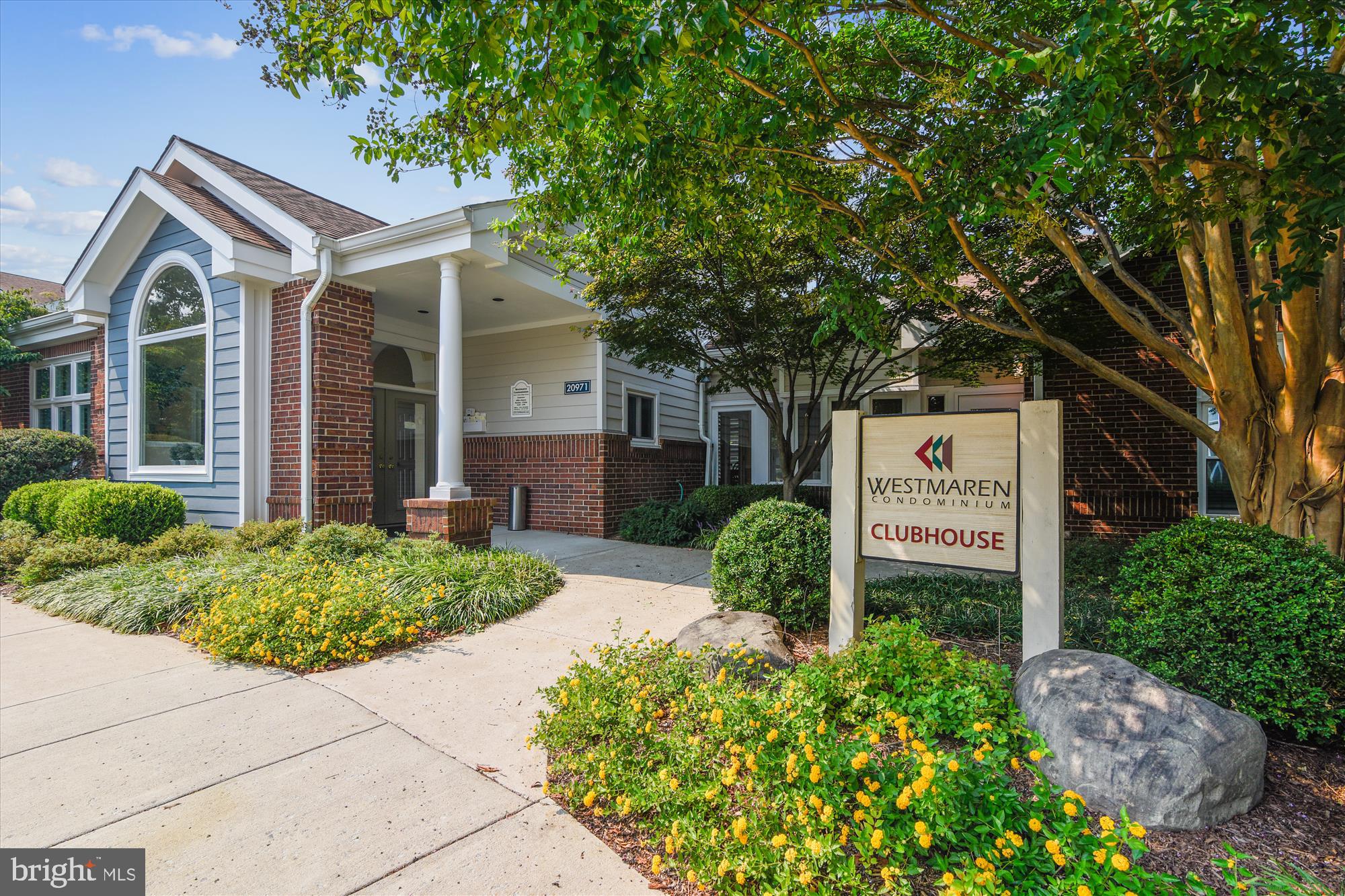 20957 Timber Ridge Terrace, Unit 302 Ashburn, VA 20147 - Photo 29 of 36 Gallery Image 29