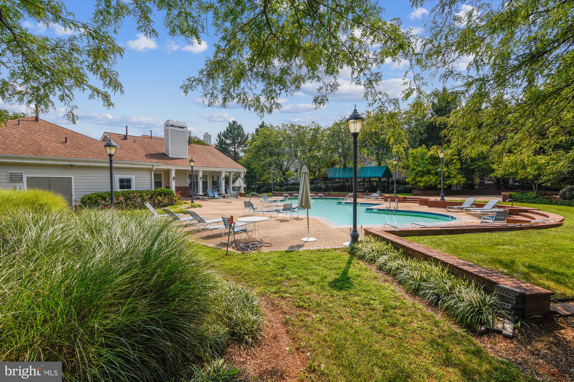 20957 Timber Ridge Terrace, Unit 302 Ashburn, VA 20147 - Photo 31 of 36 Gallery Image 31