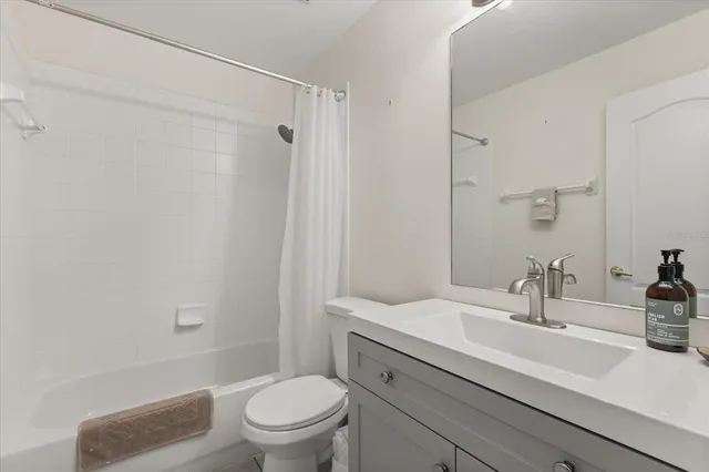 $292,000 | 2713 Emerald Lake Court, Kissimmee, FL 34744