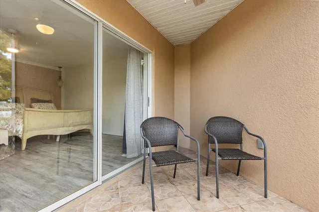 $292,000 | 2713 Emerald Lake Court, Kissimmee, FL 34744