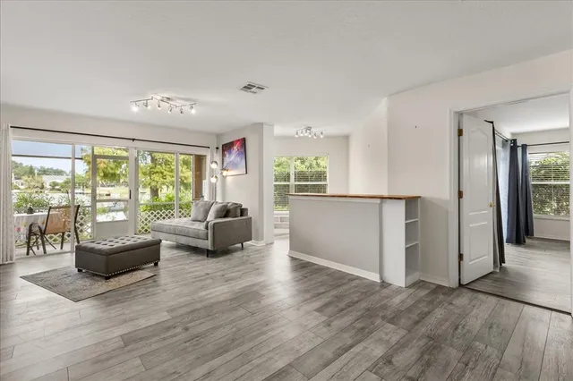 $296,000 | 2713 Emerald Lake Court, Kissimmee, FL 34744