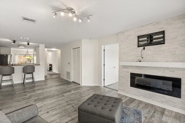 $296,000 | 2713 Emerald Lake Court, Kissimmee, FL 34744