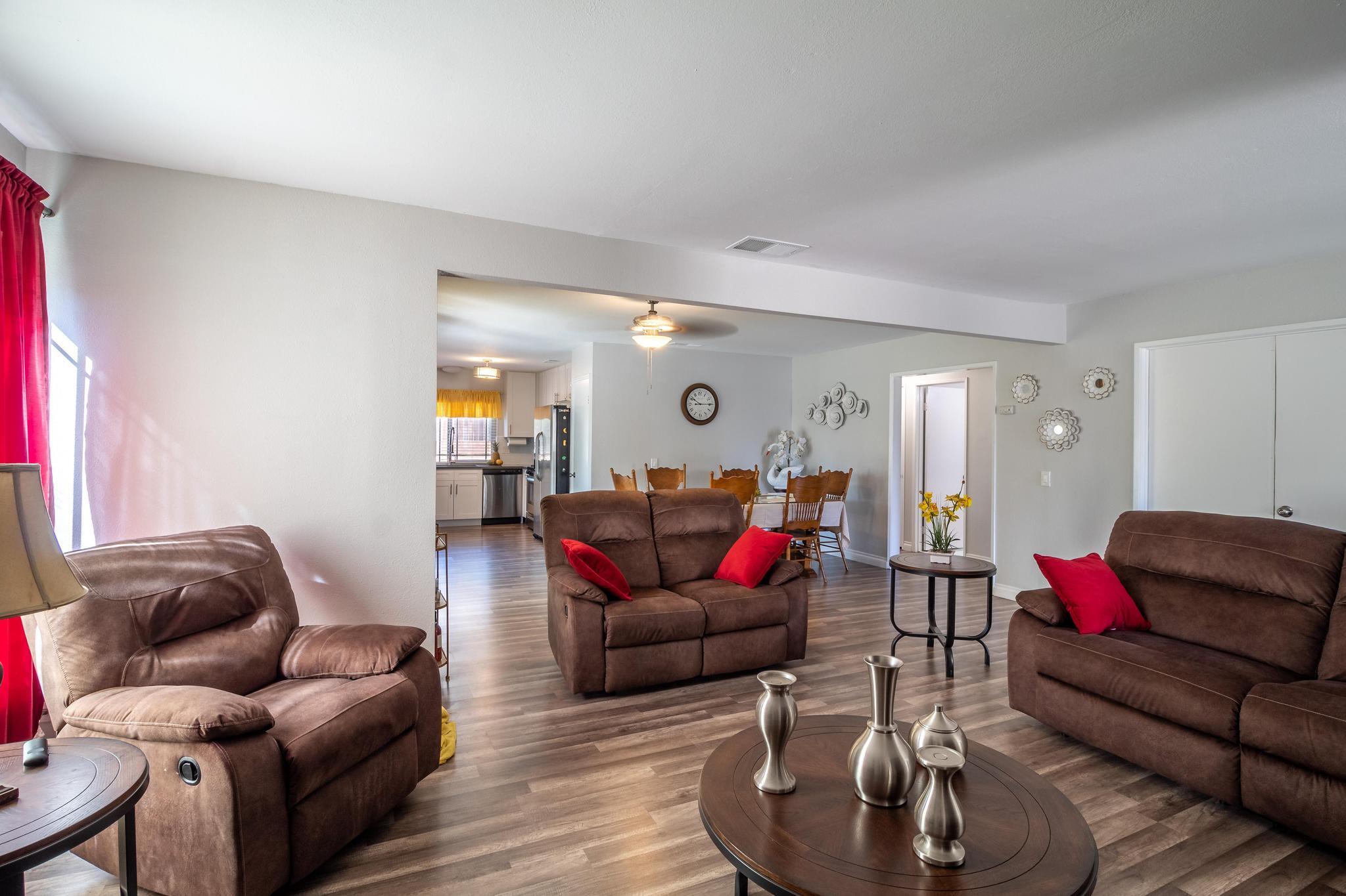 6875 Crest Avenue Riverside, CA 92503 - Photo 5 of 31 a living room with furniture and wooden floor