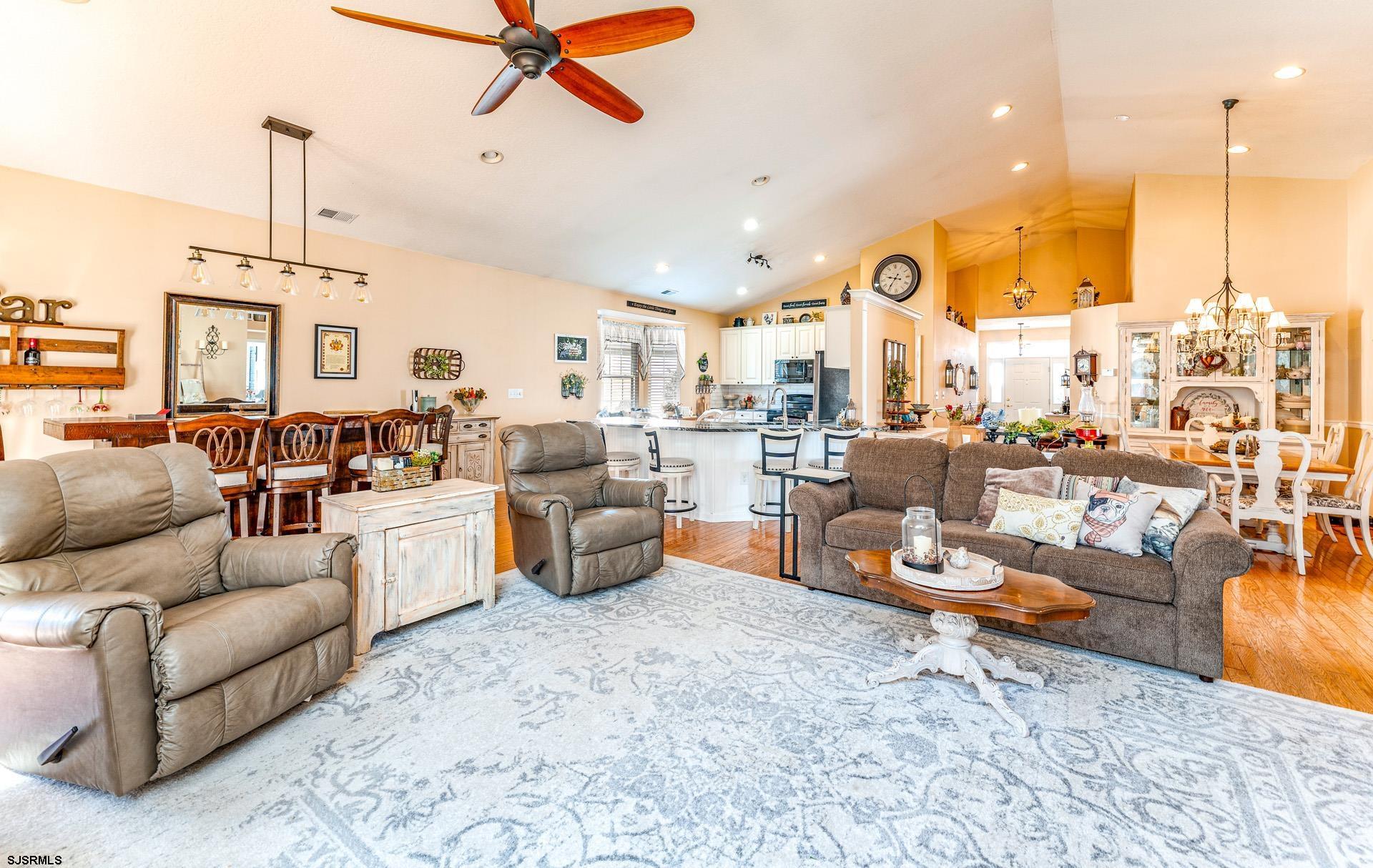 109 Warwick Road Galloway Township, NJ 08205 - Photo 6 of 37 Gallery Image 6
