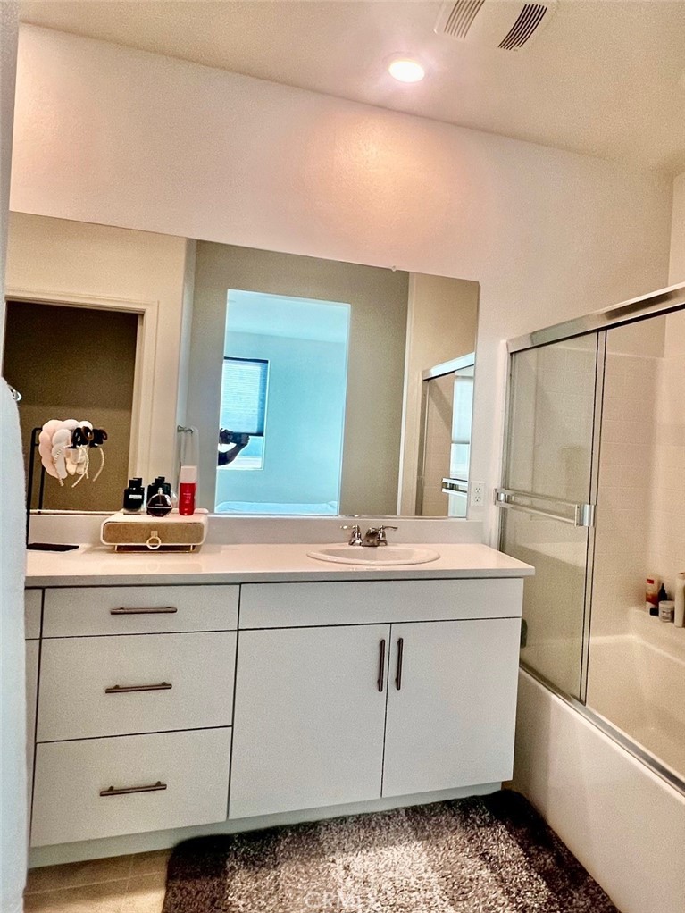 16670 Crocus Lane, Unit 1 Fontana, CA 92336 - Photo 12 of 32