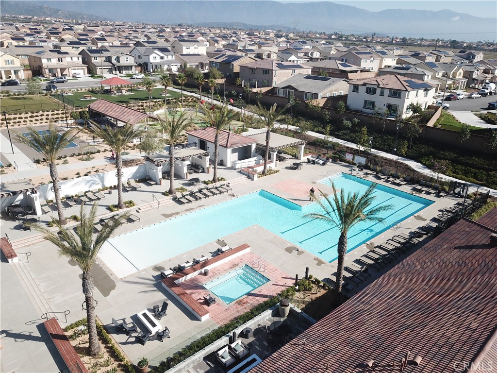 16670 Crocus Lane, Unit 1 Fontana, CA 92336 - Photo 30 of 32