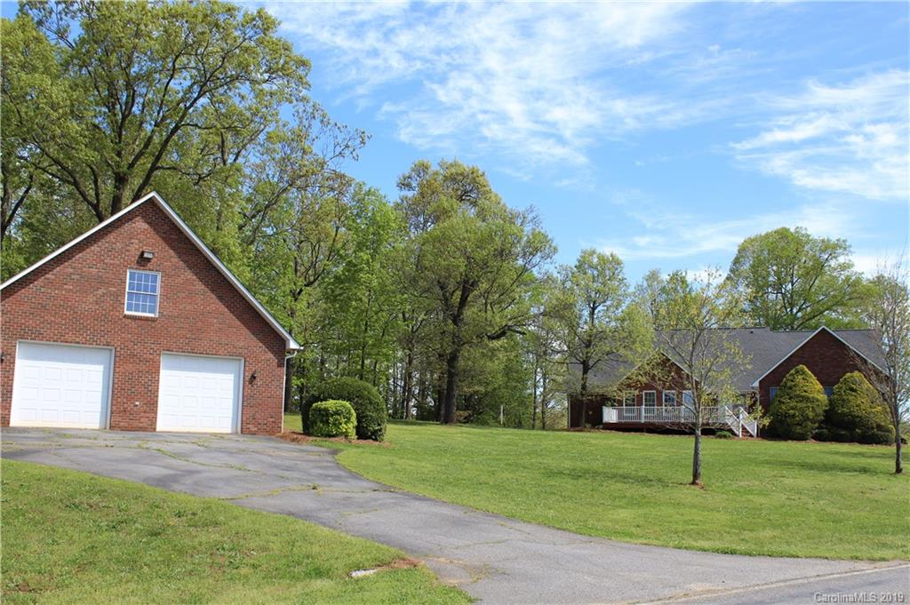 2997 Startown Road Lincolnton, NC 28092 - Photo 4 of 44 Gallery Image 4