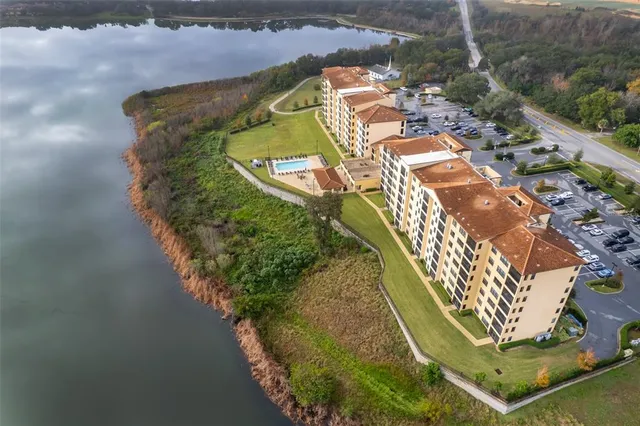 $447,500 | 16300 County Road 455, Unit 416, Montverde, FL 34756