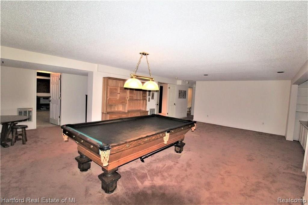 36902 Valley Ridge Drive Farmington Hills, MI 48331 - Photo 18 of 23