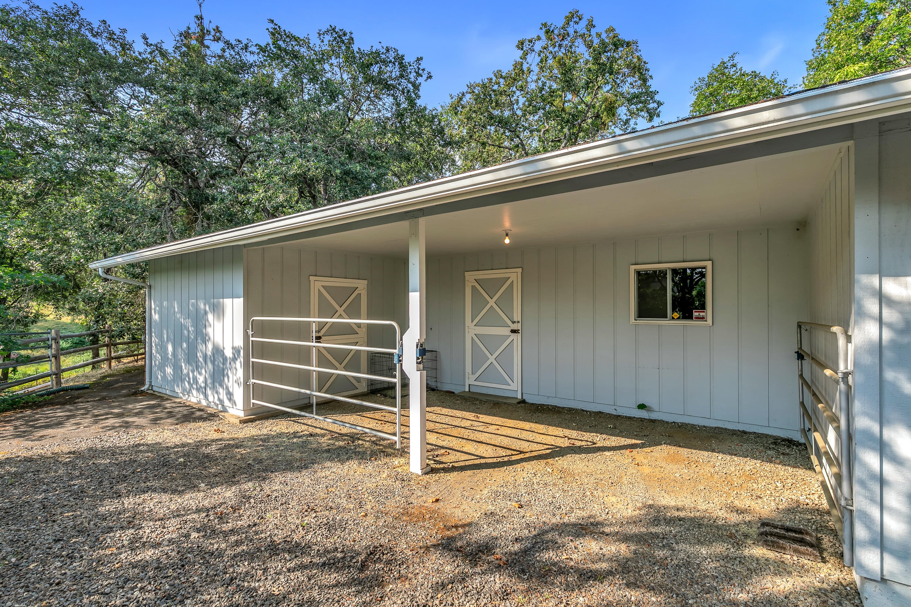 3255 Pioneer Road Medford, OR 97501 - Photo 41 of 45 3255 Pioneer Road, Medford, OR 97501