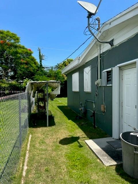 19721 Holiday Road Cutler Bay, FL 33157 - Photo 3 of 11 Gallery Image 3
