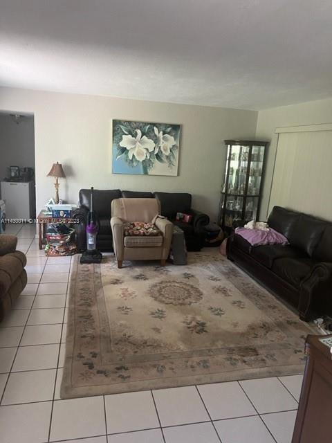 19721 Holiday Road Cutler Bay, FL 33157 - Photo 10 of 11 Gallery Image 10
