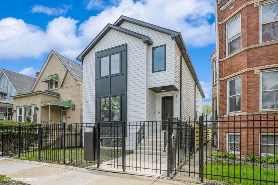 1630 North Springfield Avenue Chicago, IL 60647 - Photo 4 of 48
