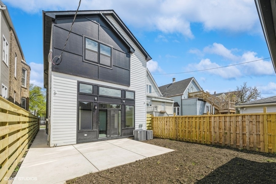 1630 North Springfield Avenue Chicago, IL 60647 - Photo 7 of 48