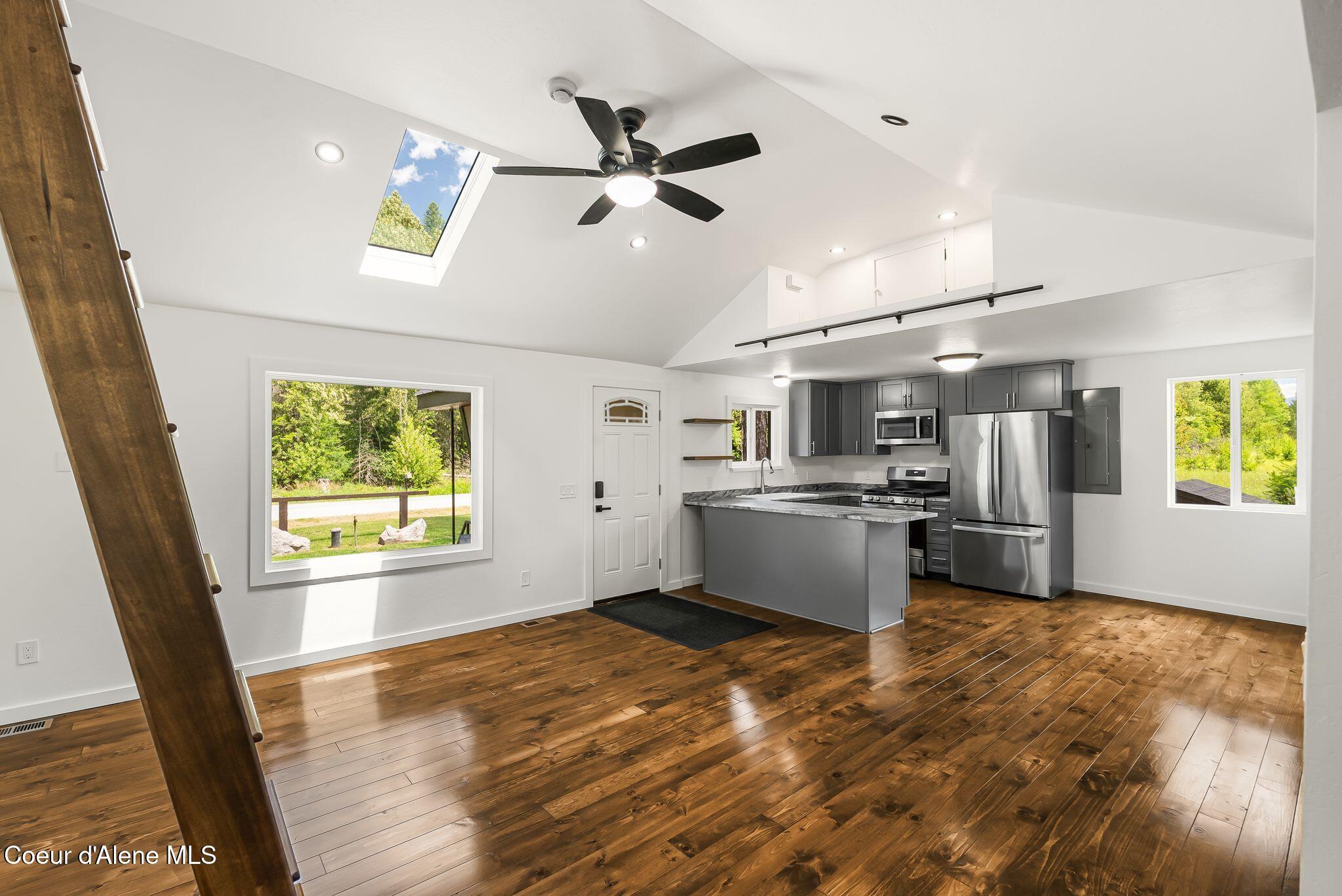 3120 Colburn Culver Road Sandpoint, ID 83864 - Photo 11 of 52 10_DSC08680