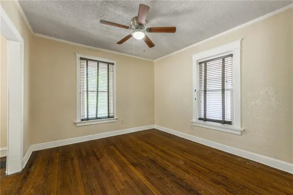 $299,000 | 3810 Wyandotte Street, Kansas City, MO 64111