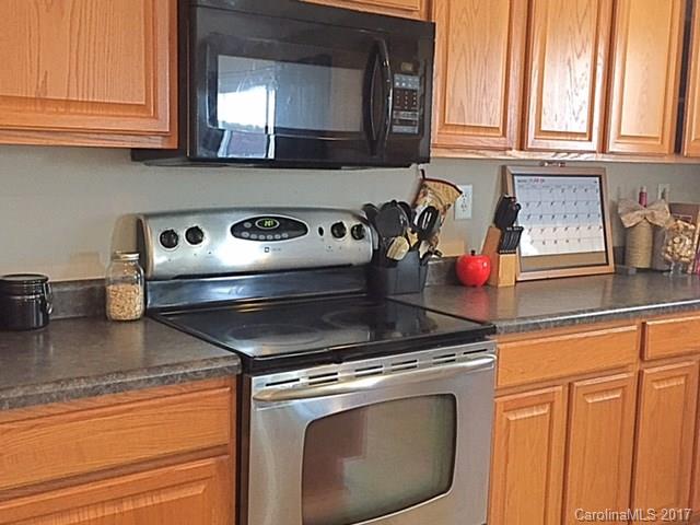 13765 Rutherglen Court Charlotte, NC 28213 - Photo 8 of 23