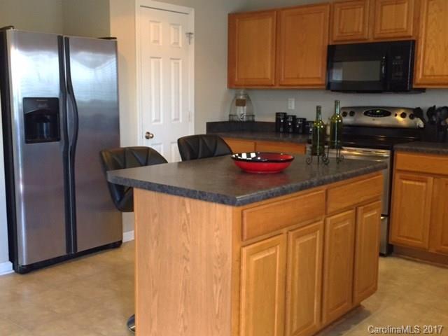 13765 Rutherglen Court Charlotte, NC 28213 - Photo 10 of 23