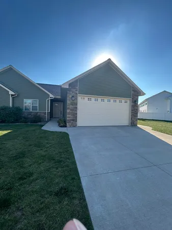 $389,900 | 2206 Blue Stem Lane, De Pere, WI 54115