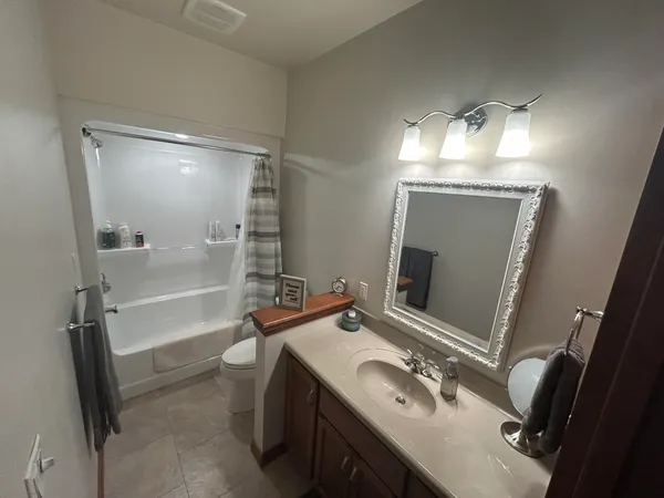 $389,900 | 2206 Blue Stem Lane, De Pere, WI 54115