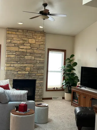 $389,900 | 2206 Blue Stem Lane, De Pere, WI 54115