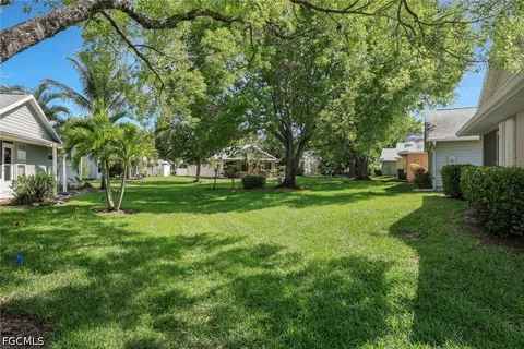 a view of a house with a big yard