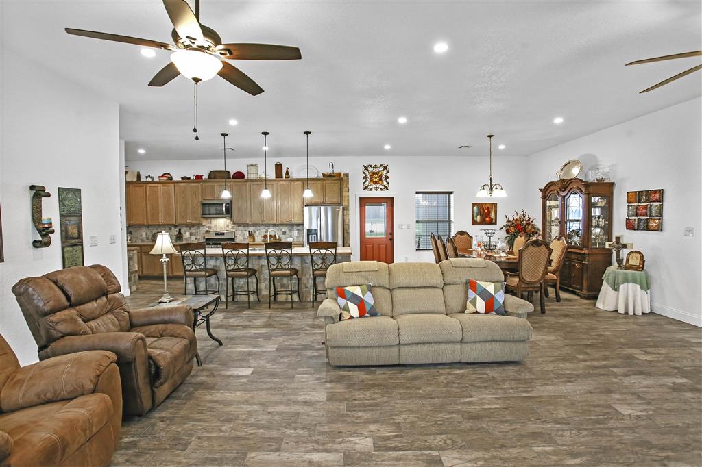 12582 Todd Road Welsh, LA 70591 - Photo 3 of 16 Gallery Image 3