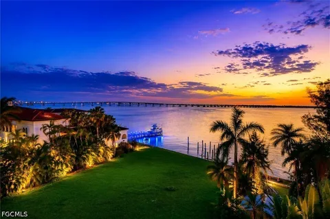 $3,950,000 | 3788 Harold Avenue, Fort Myers, FL 33901