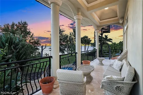 $3,950,000 | 3788 Harold Avenue, Fort Myers, FL 33901