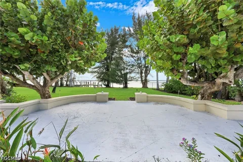 $3,950,000 | 3788 Harold Avenue, Fort Myers, FL 33901