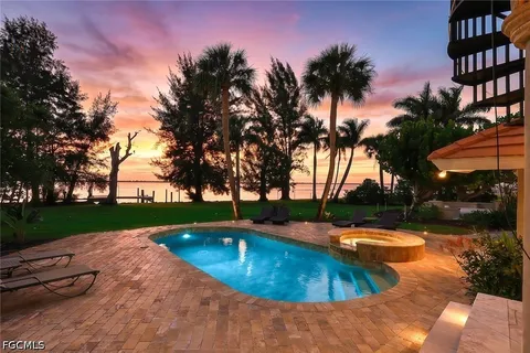 $3,950,000 | 3788 Harold Avenue, Fort Myers, FL 33901