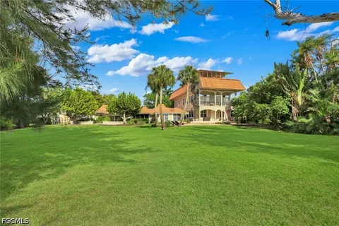 $3,950,000 | 3788 Harold Avenue, Fort Myers, FL 33901