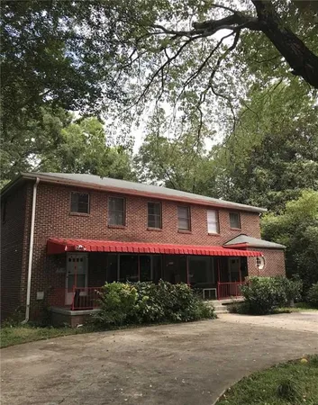$2,400 | 1515 Beech Valley Way Northeast, Unit A, Atlanta, GA 30306
