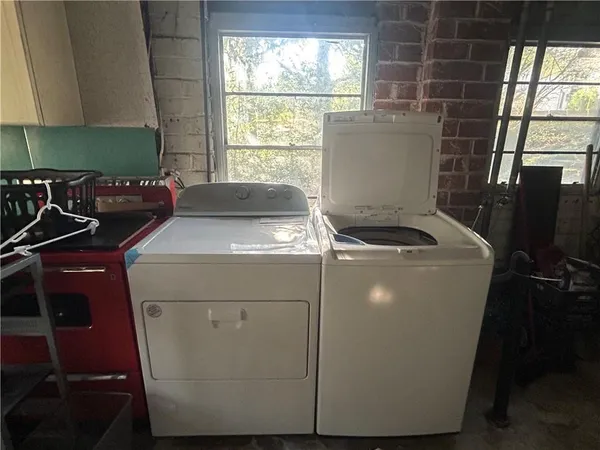 $2,400 | 1515 Beech Valley Way Northeast, Unit A, Atlanta, GA 30306