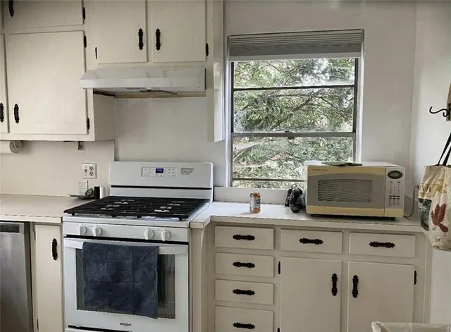 $2,400 | 1515 Beech Valley Way Northeast, Unit A, Atlanta, GA 30306