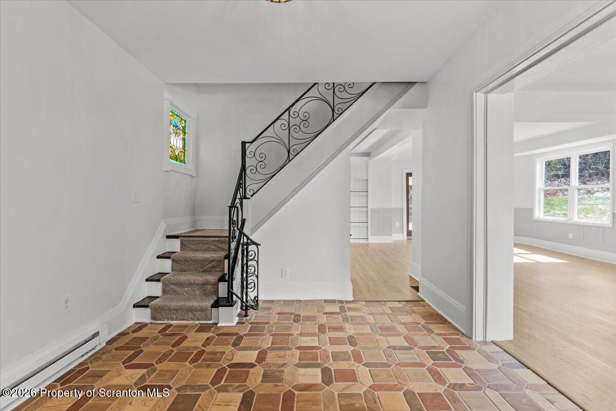 138 Spring Street Carbondale, PA 18407 - Photo 15 of 45 17-Foyer
