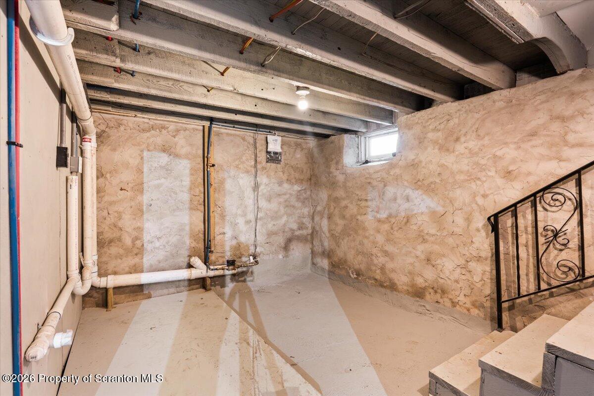 138 Spring Street Carbondale, PA 18407 - Photo 34 of 45 12-Laundry Area